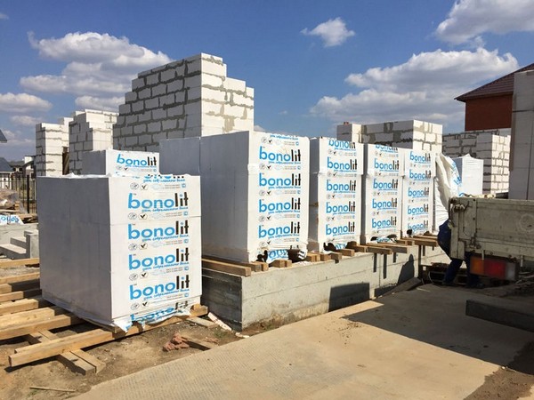 Газобетонные блоки Bonolit г. Малоярославец D600 B5 625х200х75 (под заказ)